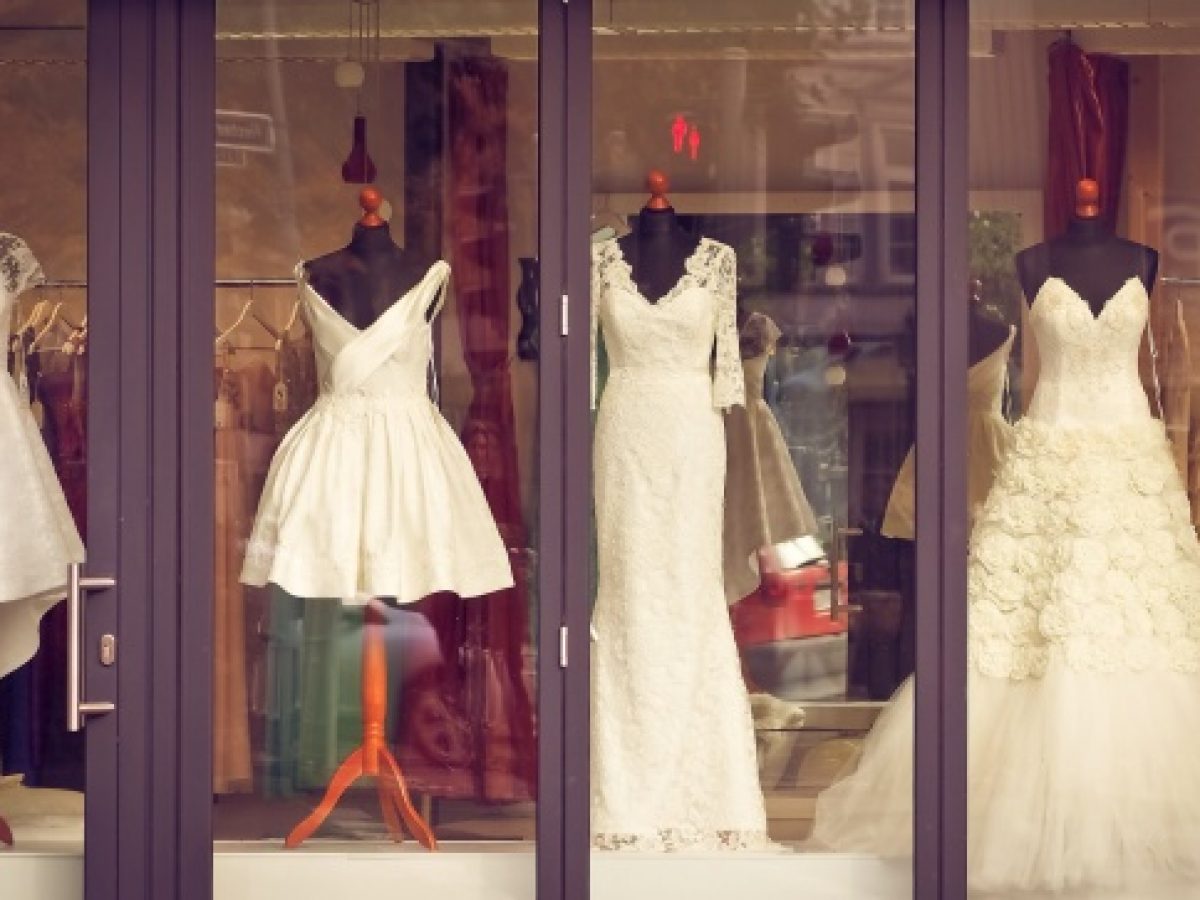 6 Tiendas de chinos de vestidos de fiesta en Madrid | Pasa Madrid