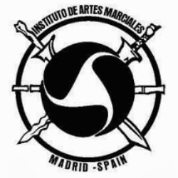 Loglo De La Escuela De Artes Marciales En Madrid Iam